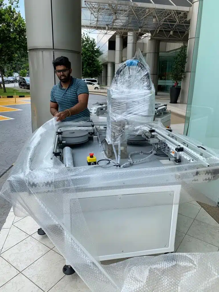 Experienced Home Movers Malaysia relocation team at work