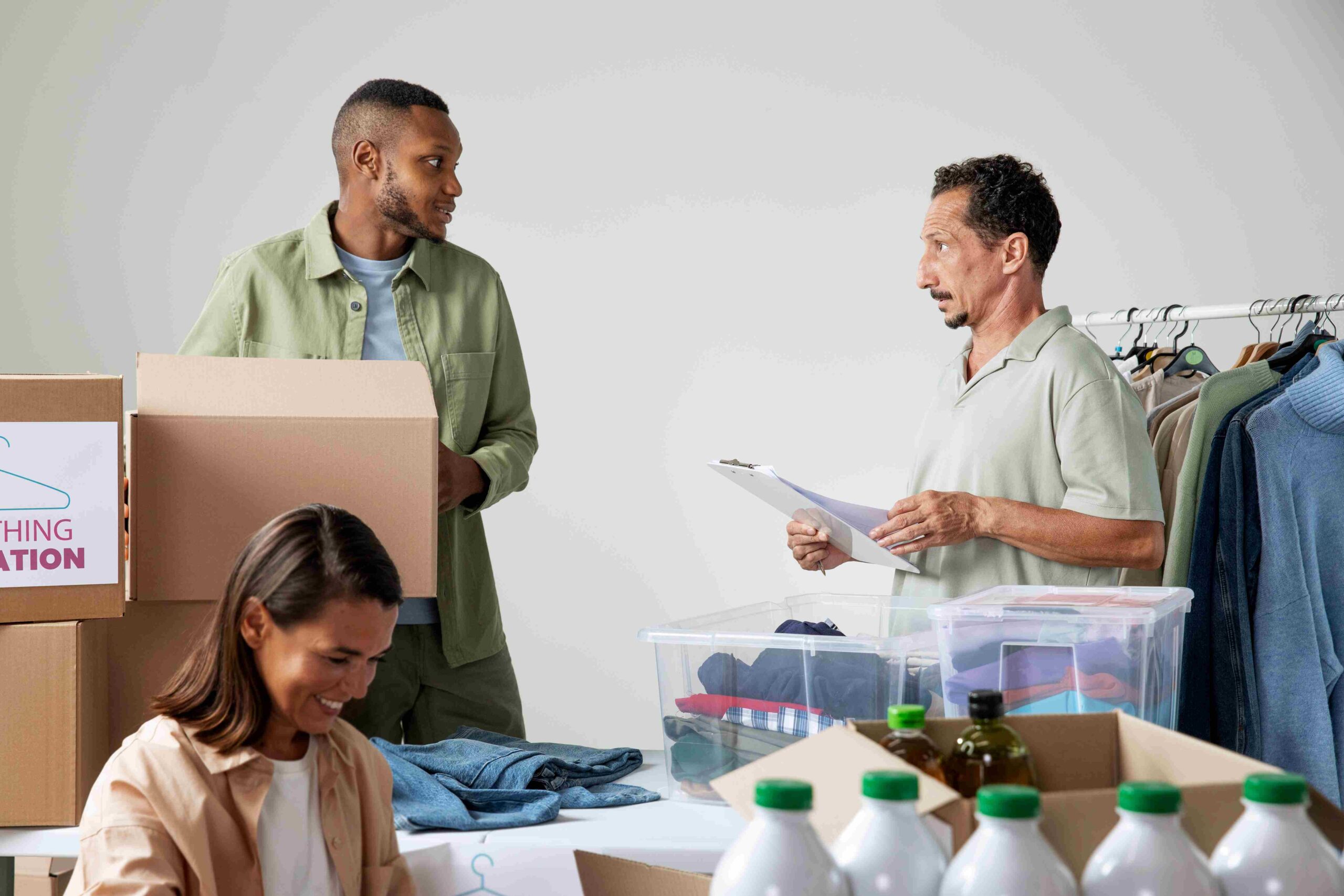 You are currently viewing Declutter & Donate: Eco-Friendly Moving Practices in Malaysia